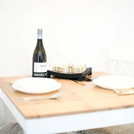 Apartmán Frunzisului 110 *