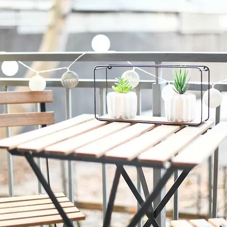 Apartment Frunzisului 110 *